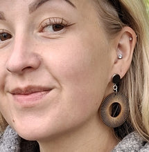 Katso kuvagalleriassa, Sunny ring - korvakorut
