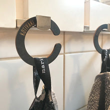Katso kuvagalleriassa, Pyyheripustin rengas